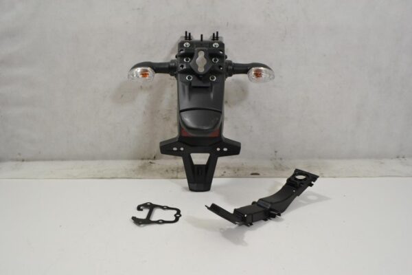 ogon błotnik mocowanie tablicy Yamaha MT09 Tracer 900 XSR 900 16-20