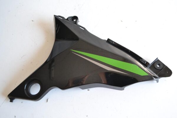 boczek bok wypełnienie owiewka Kawasaki Z800 13-17 – Motocykle Tarnobrzeg